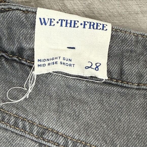 Free People We The Free Midnight Sun
Skort Mini Shorts Black Boho Size 28
NWOT - Picture 10 of 11